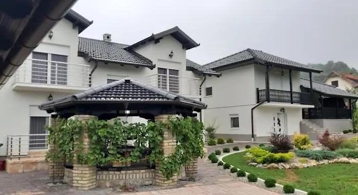 Miana Apartment Vrdnik